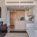 Hotel Upon Harbor - Bay Seixal (Setubal)