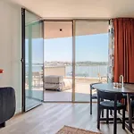 Hotel Upon Harbor - Bay