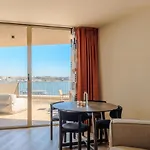 Hotel Upon Harbor - Bay Seixal (Setubal)