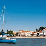 Upon Harbor - Bay 4* Seixal (Setubal)