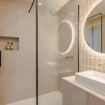 Hotel Upon Harbor - Bay 4*