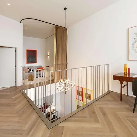 Hotel Upon Harbor - Bay Seixal (Setubal)