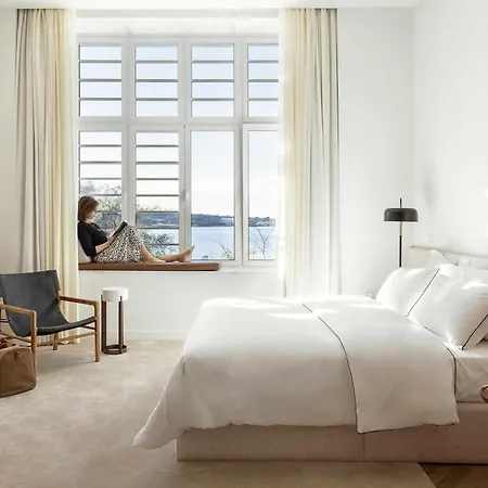 Upon Harbor - Bay Hotell Seixal (Setubal)